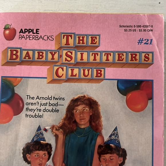 The Babysitters Club Mallory and the Trouble With Twins - Picture 2 of 7